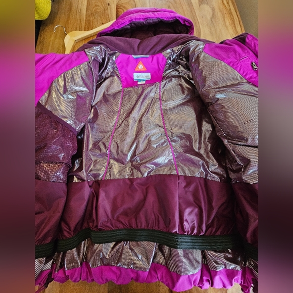 Winter Columbia Coat - Picture 2 of 8